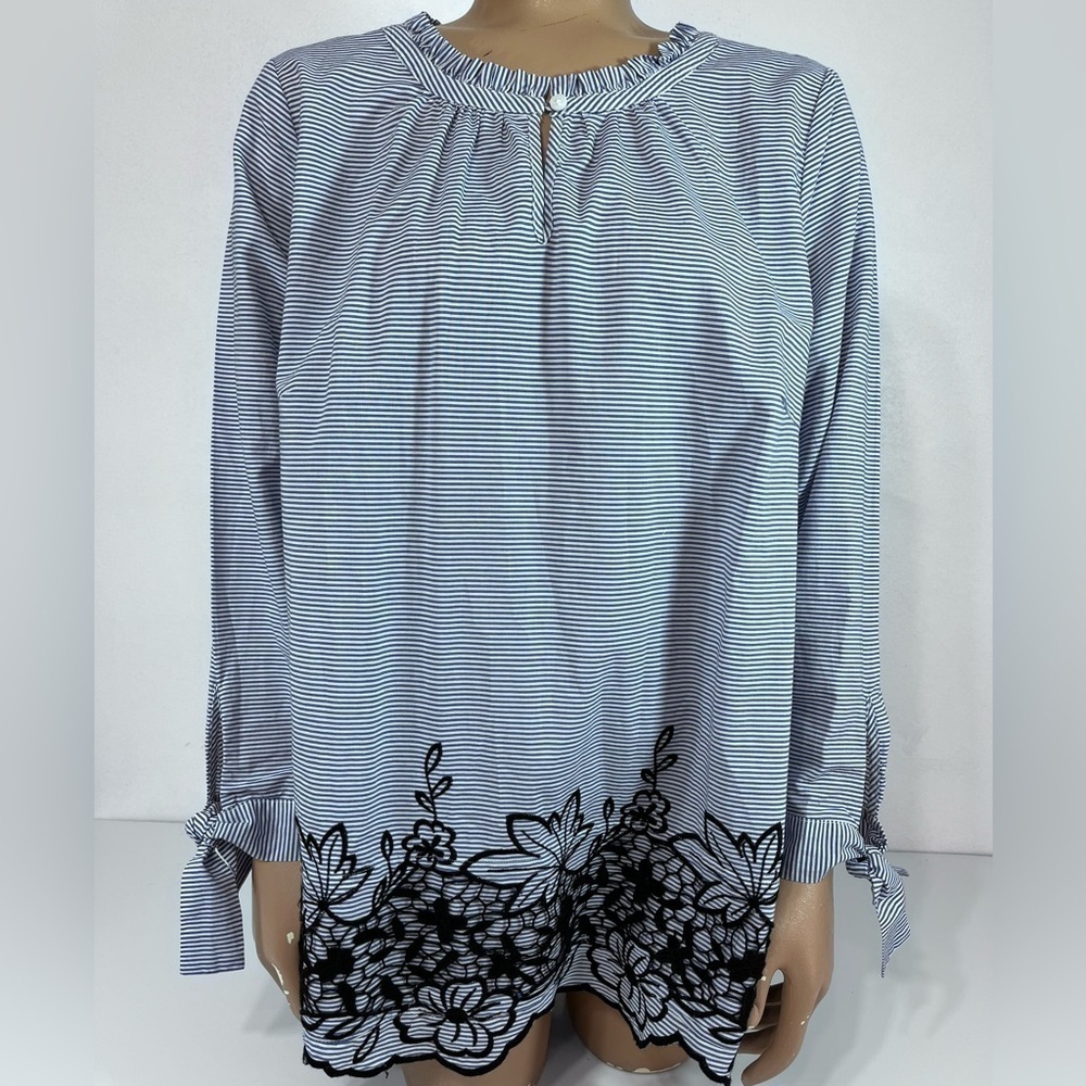 Talbots Plus Petite Size 1Xp Blue & White‎ Striped Embroidered Long Sleeve